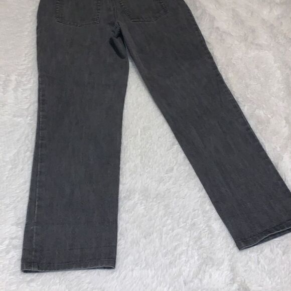 Gloria Vanderbilt Women's Classic Amanda High Rise Tapered Jean 8 Short - Picture 9 of 16